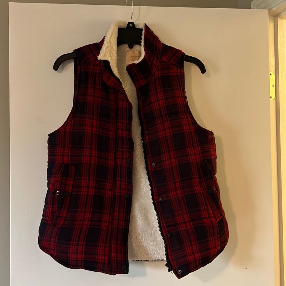 Navy/Red plaid vest with faux fur lining. Great condition.